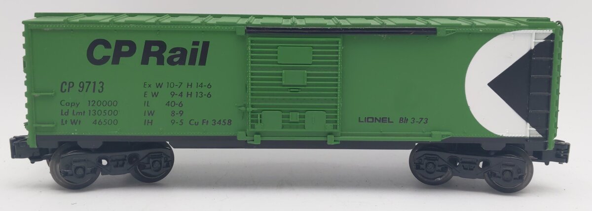 Lionel 6-9713 O Gauge Canadian Pacific Green Boxcar VG