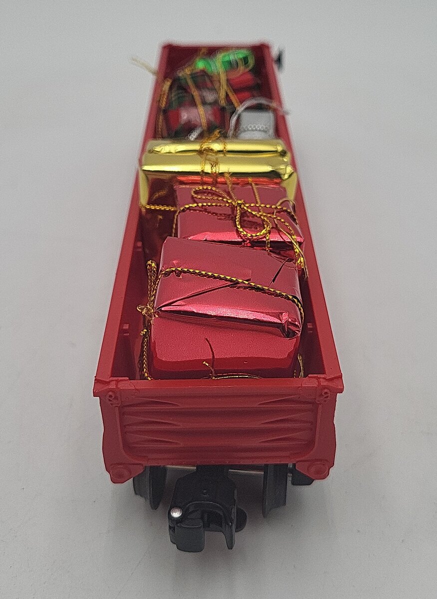 Lionel 6-36032 Christmas Gondola with Presents EX/Box