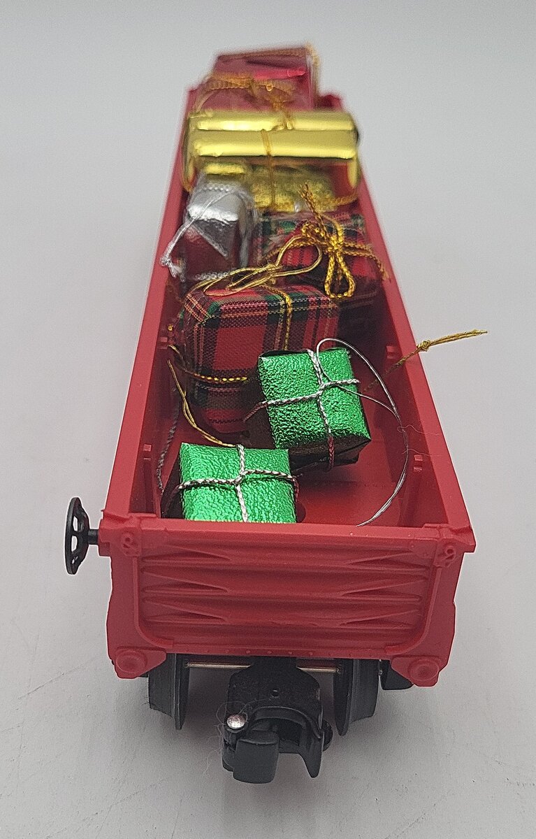 Lionel 6-36032 Christmas Gondola with Presents EX/Box