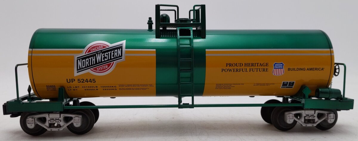 Lionel 6-52455 O Gauge LCCA CNW Heritage Unibody Tank Car #52445 EX/Box