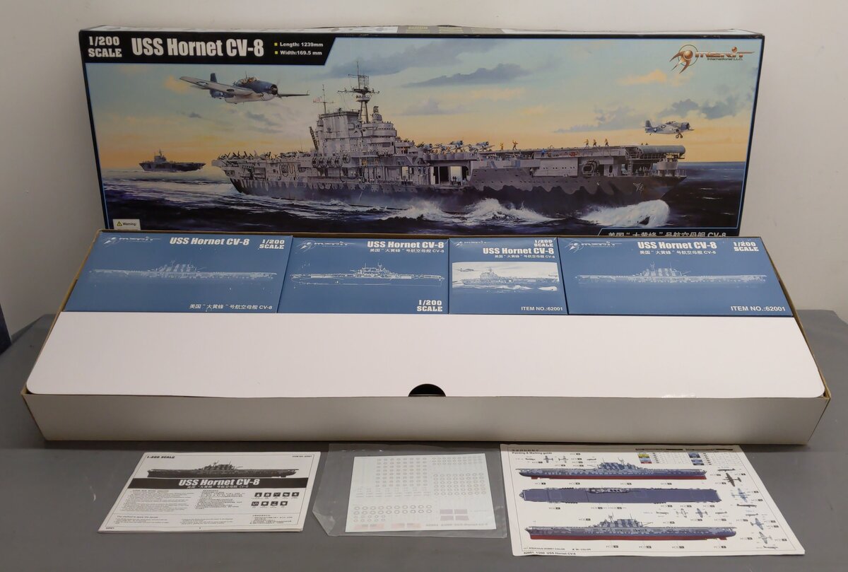 Merit International 62001 1:200 Scale USS Hornet CV-8 W/Decals Plastic Model Kit EX/Box