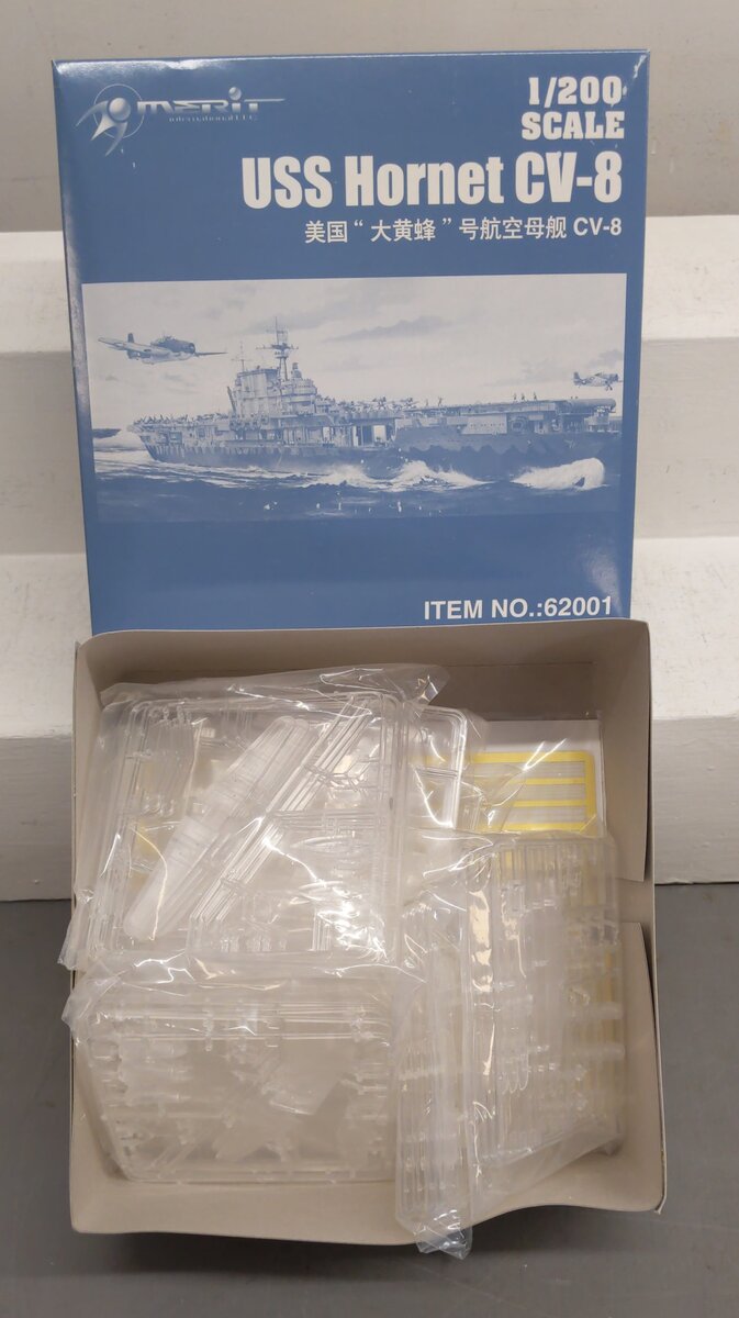 Merit International 62001 1:200 Scale USS Hornet CV-8 W/Decals Plastic Model Kit EX/Box