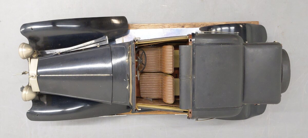 Pocher K72 1:8 Scale 1932 Rolls Royce Phantom II Sedanca Coupe Kit - Assembled VG