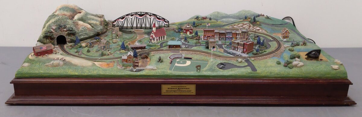 Franklin Mint "Celebration of America" Large Z Scale Layout EX