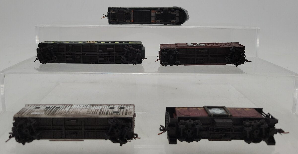 Micro-Trains 99321300 Halloween Ghost N Gauge Diesel Freight Train Set NIB