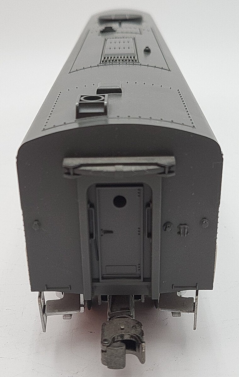 Lionel 6-18966 New York Central Alco PB-1 Non-Powered Diesel Locomotive #2000B EX/Box