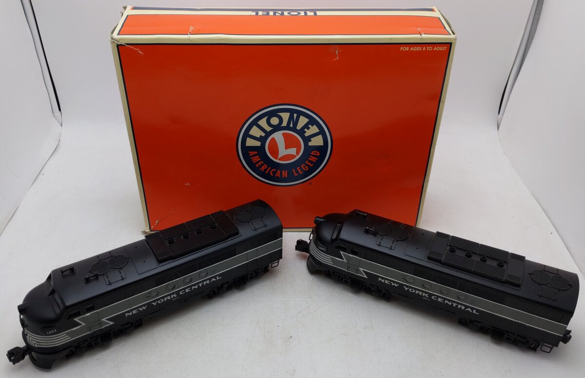 Lionel 6-18160 O Gauge New York Central FT AA Diesel Locomotive Set #1602/1603O EX/Box