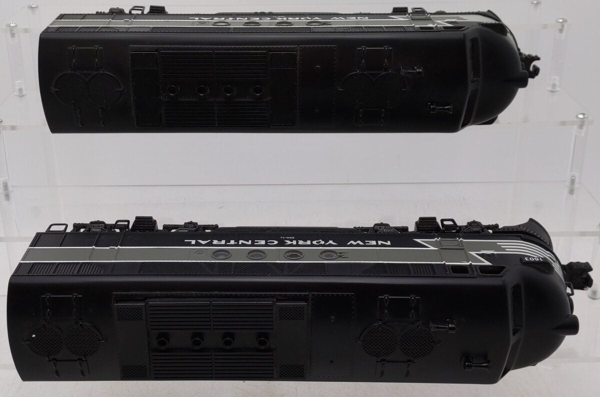 Lionel 6-18160 O Gauge New York Central FT AA Diesel Locomotive Set #1602/1603O EX/Box