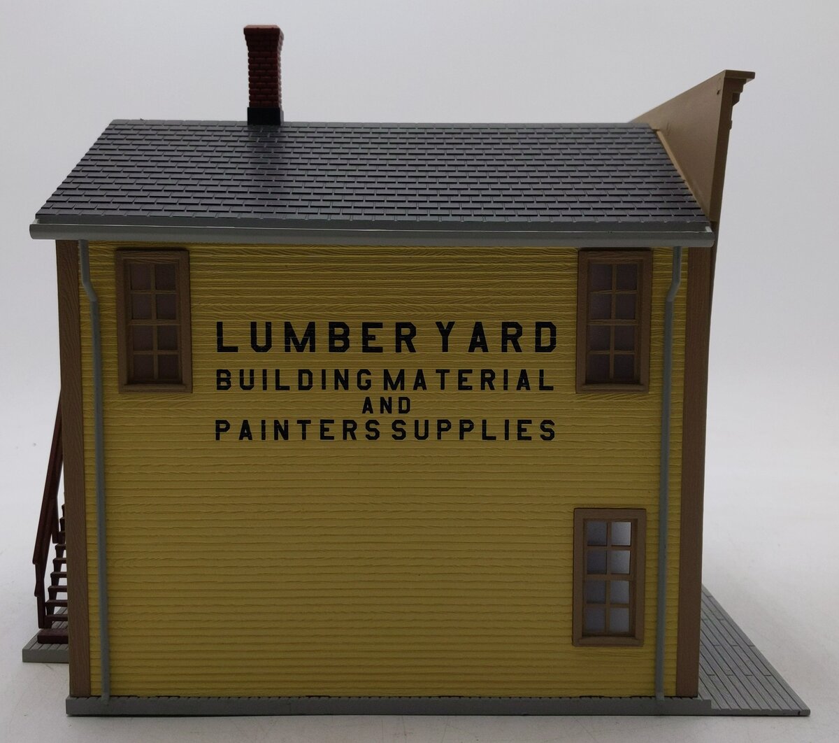 MTH 30-90346 O 2-Story Store Livery Building Lumber Yard EX