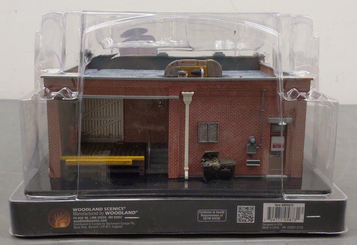 Landmark Structures BR5873 O Scale Smith Brothers TV& Appliance Store MT/Box