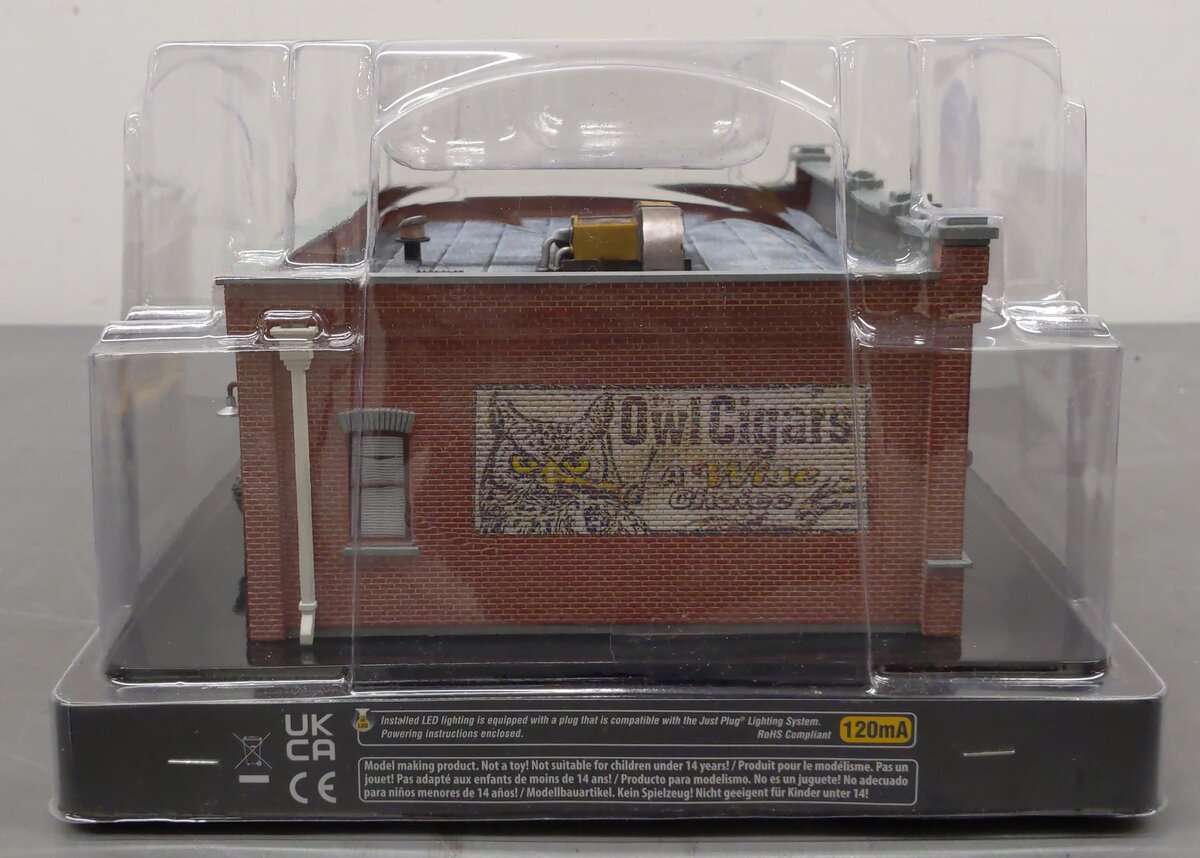 Landmark Structures BR5873 O Scale Smith Brothers TV& Appliance Store MT/Box