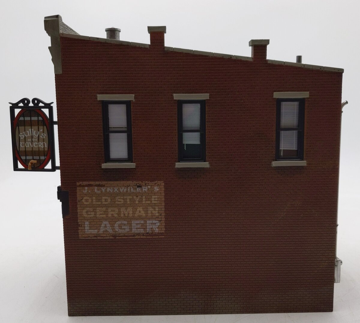 Woodland Scenics BR5850 O Scale Built-&-Ready Sully's Tavern Building EX