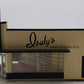MTH 30-90215 O Isaly's Dairy 1-Story Corner Store VG
