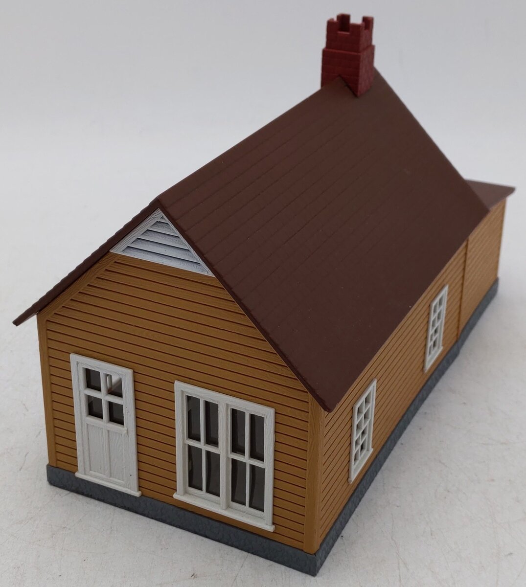 MTH 30-90008 O Gauge Mustard & Red Work House #1 EX