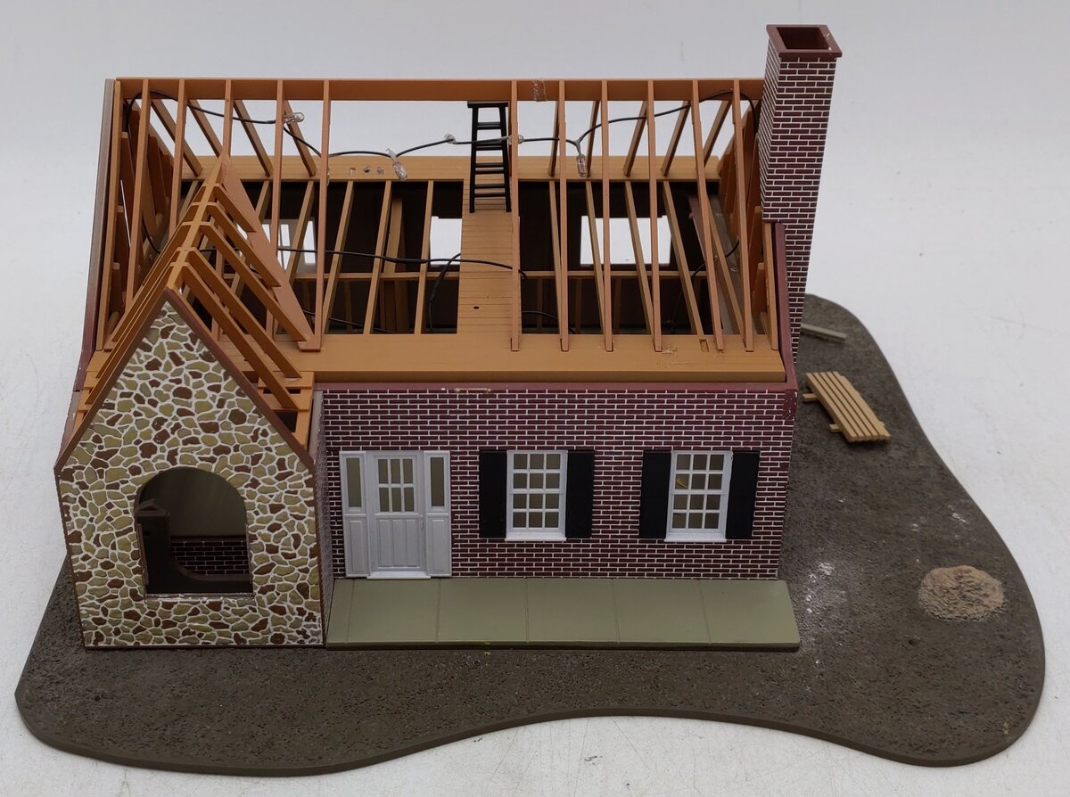 Lionel 6-37941 O House Under Construction VG