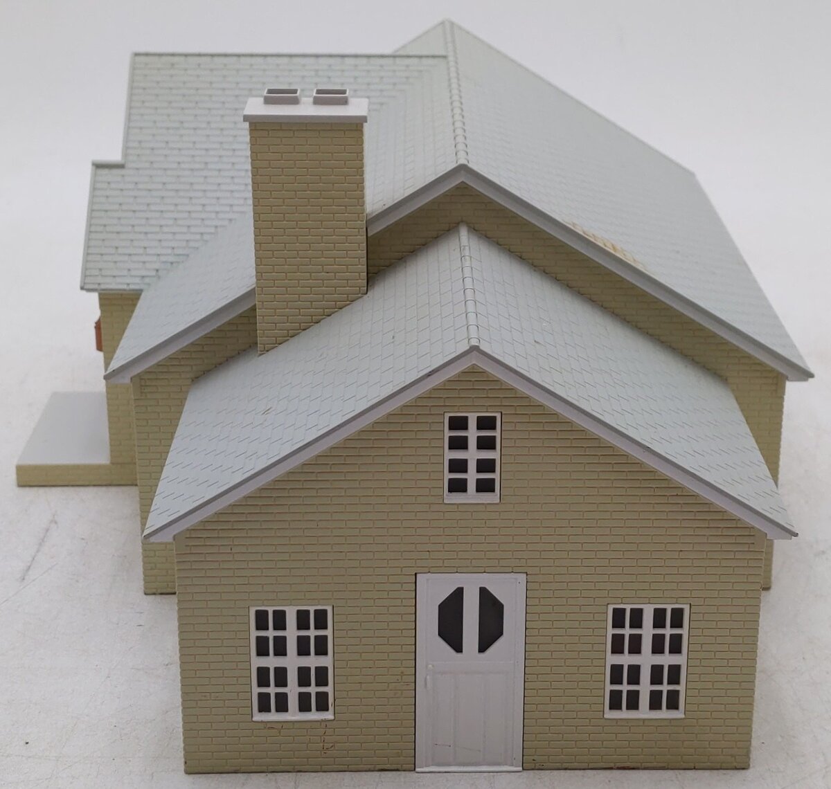 Lionel 6-34122 O Bungalow House w/Garage VG