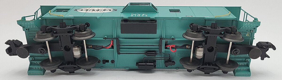 Lionel 6-17633 O Gauge New York Central Bay Window Caboose #21044 EX/Box