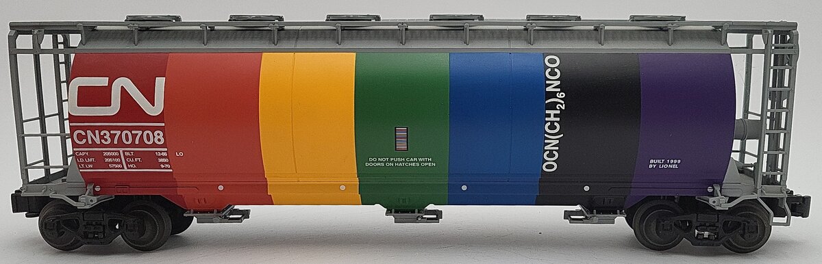 Lionel 6-19345 O Gauge Canadian National 3-Bay Cylindrical Hopper #370708 EX/Box