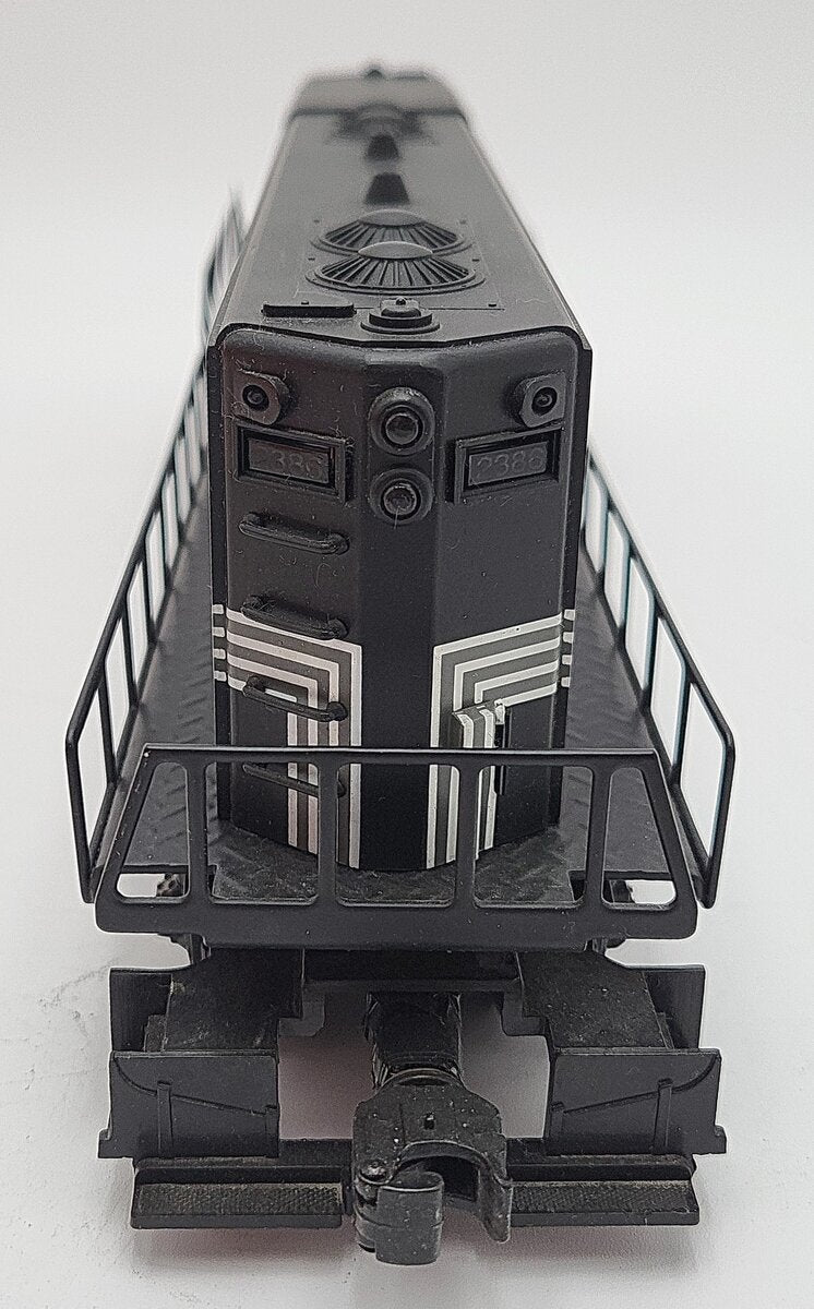 Lionel 6-18865 New York Central GP-9 Non Powered B Unit Diesel Engine #2386 EX/Box