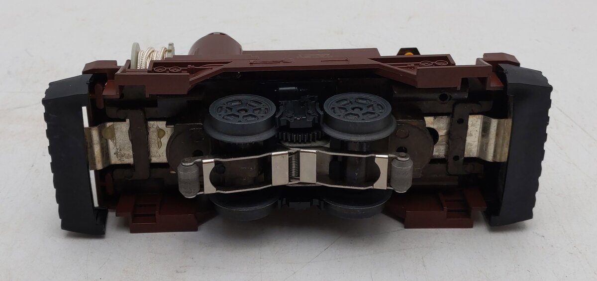 Lionel 6-8379 O Gauge Pennsylvania Motorized Fire Car #8379 VG