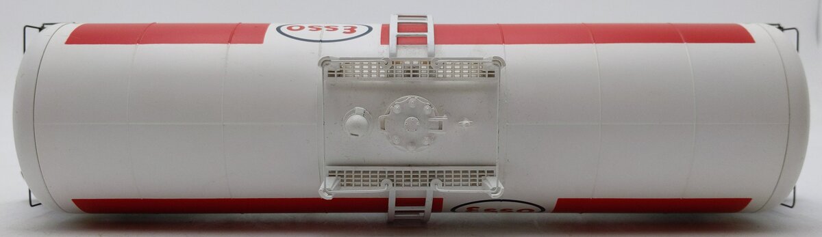 MTH 20-96228 O Gauge Esso Single Dome Tank Car #3268 LN/Box