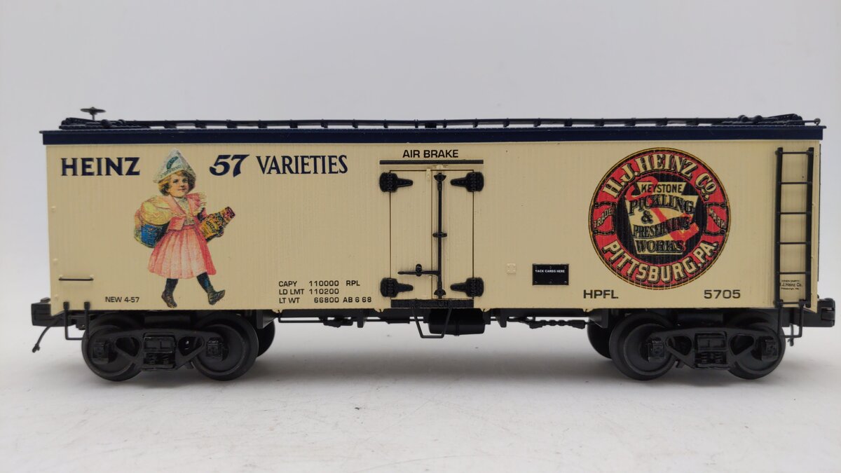 MTH 20-94331 Heinz 36' Woodsided Reefer Car EX/Box