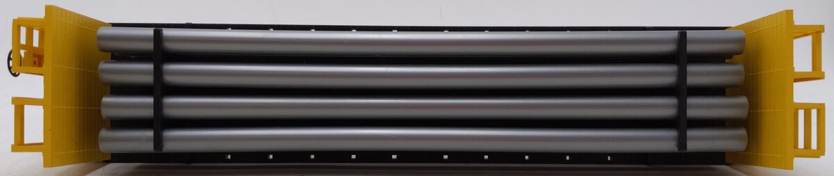 MTH 30-76233 Pittsburgh & Lake Erie Flat Car - w/Bulkheads & Pipe Load #42306 EX/Box