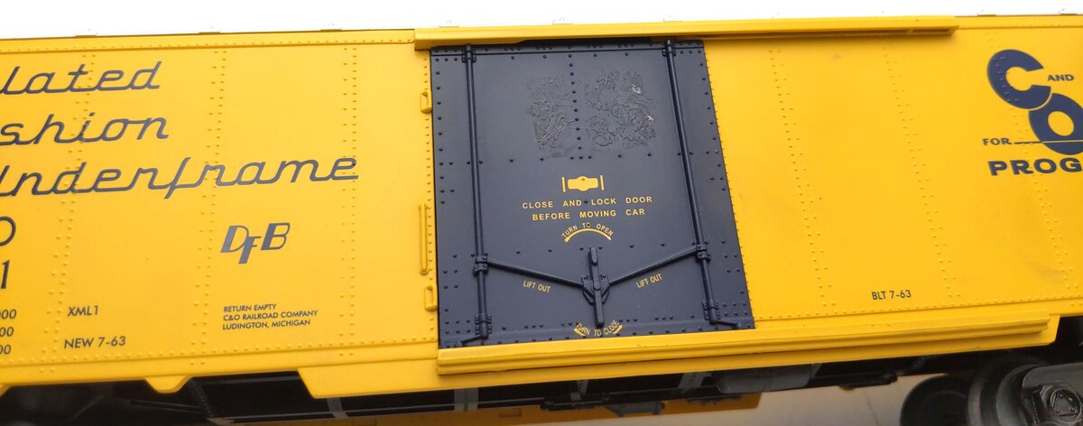 MTH 20-94014 O Chesapeake & Ohio Reefer #23161 EX