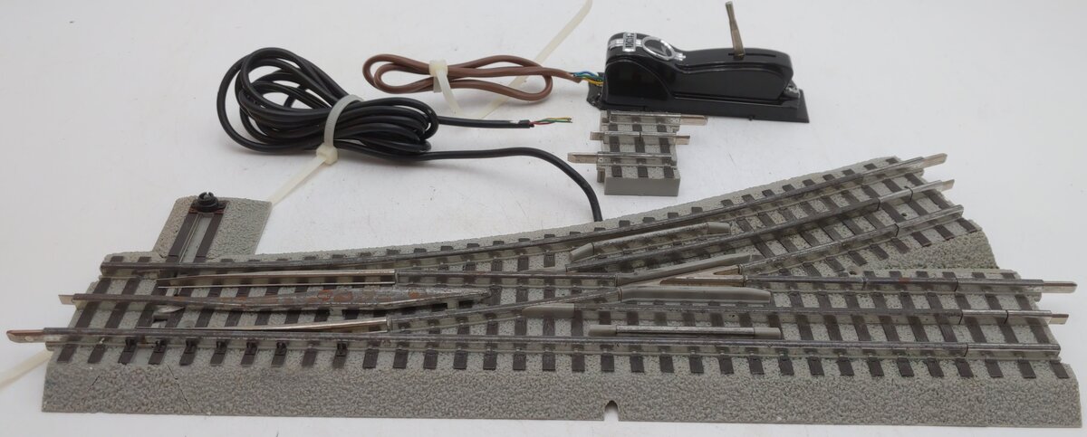 Lionel 6-12057 O60 Left Hand Remote-Control FasTrack Switch Turnout VG/Box