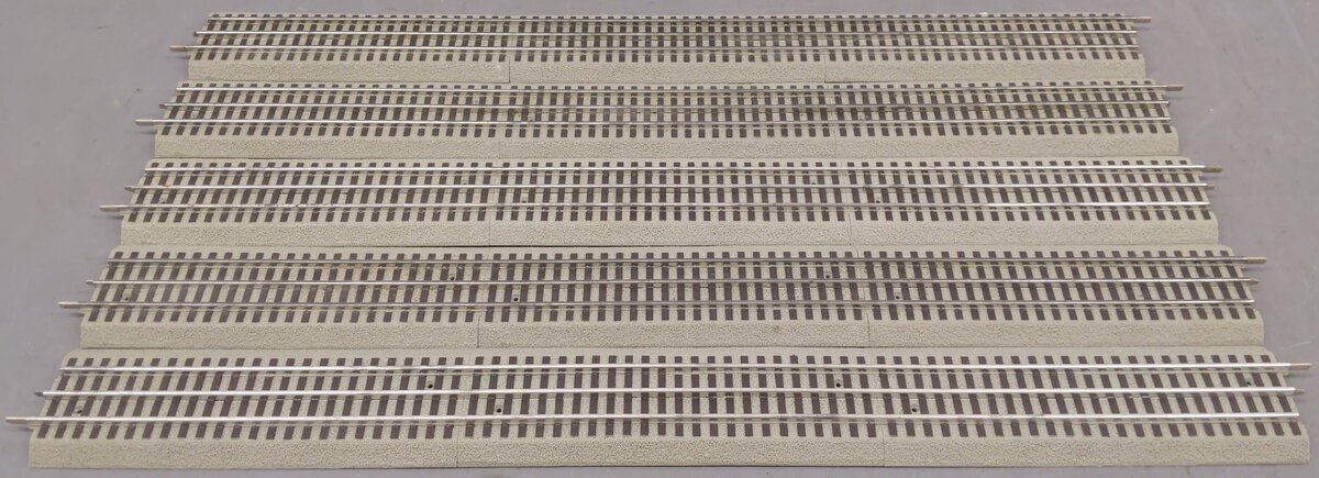 Lionel 6-12042 O FasTrack 30" Straight Section (5) VG