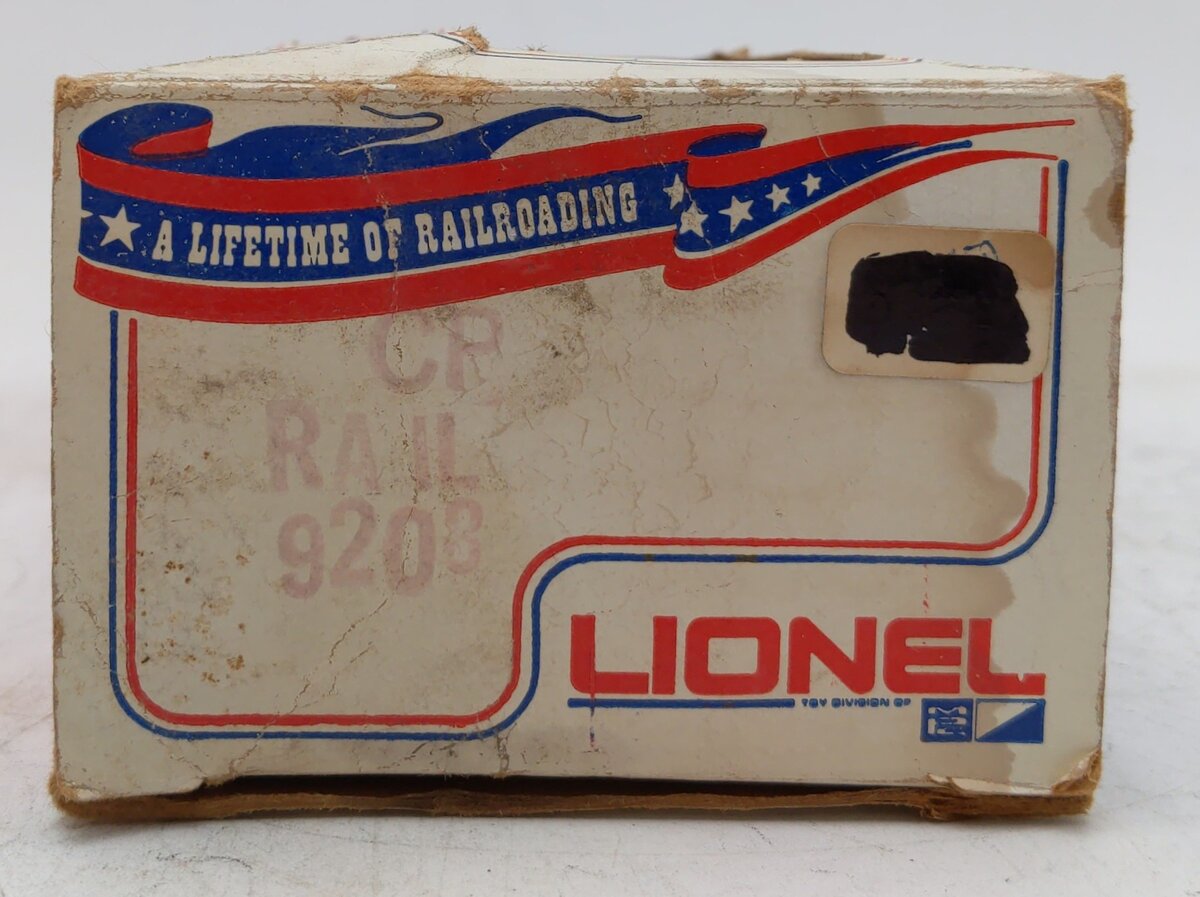 Lionel 6-9208 CP Rail Boxcar EX/Box