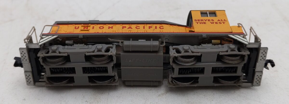 Life Like 7898 N Scale Union Pacific Diesel Locomotive #1846 EX/Box