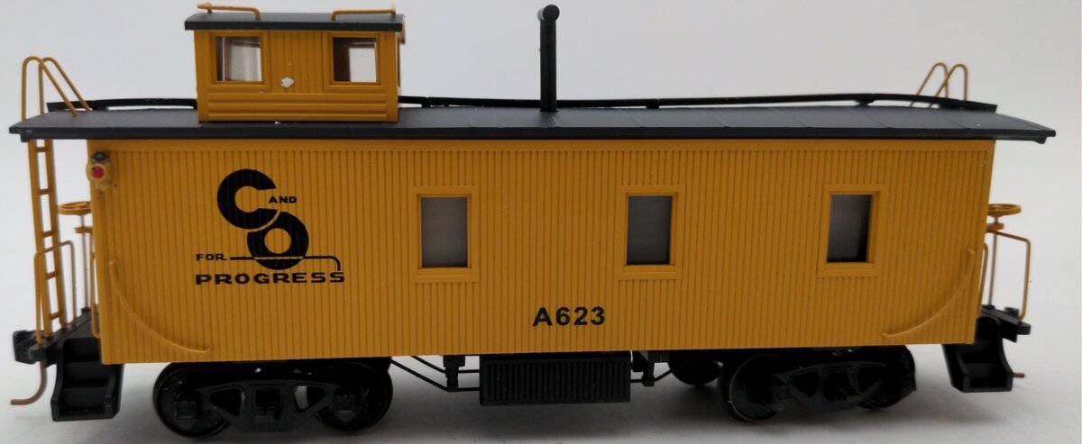 American Models 7506-B S Scale C&O Wood-Sided Caboose w/ Scale Wheels #623 EX/Box