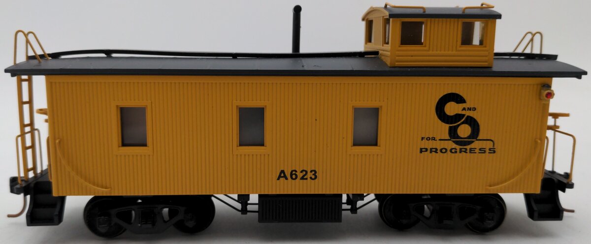 American Models 7506-B S Scale C&O Wood-Sided Caboose w/ Scale Wheels #623 EX/Box