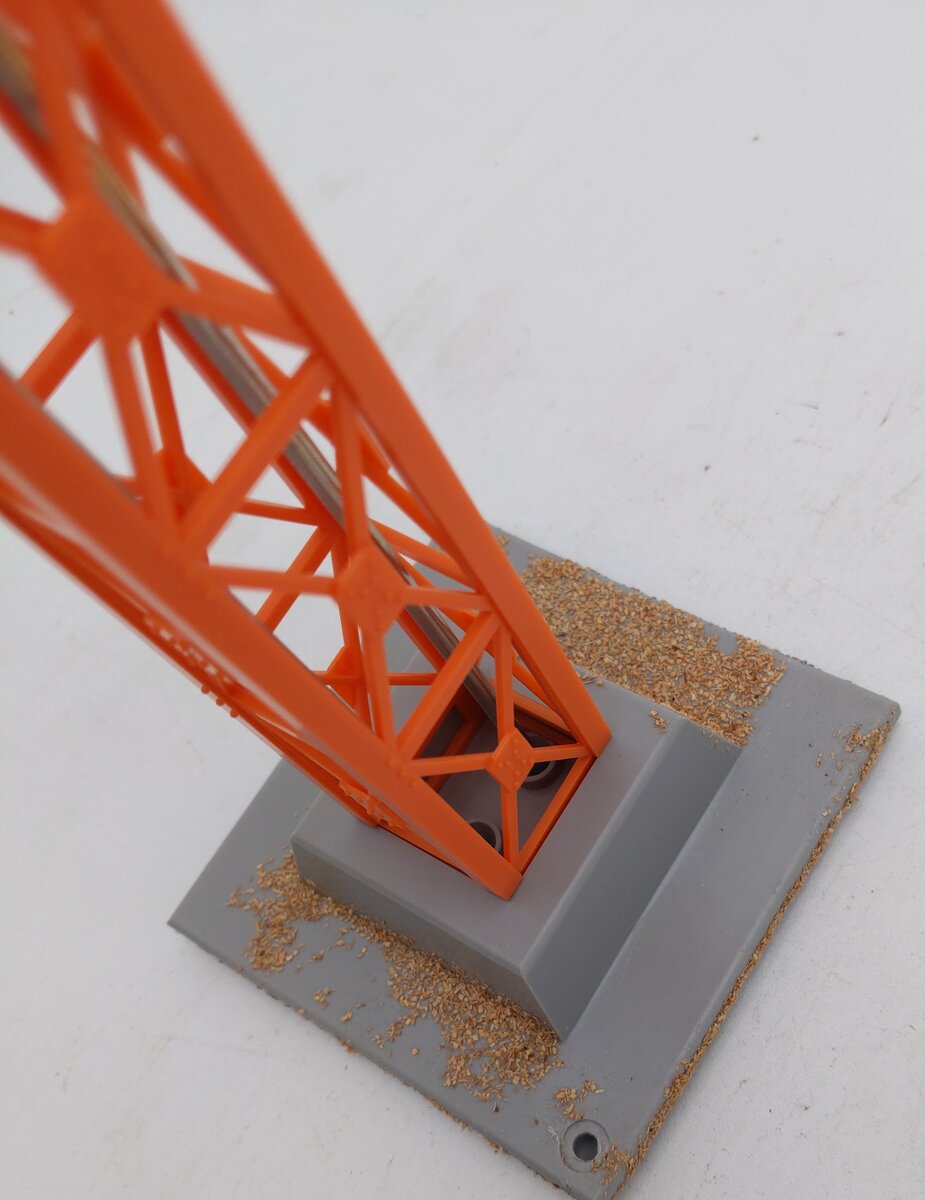 Lionel Assorted O Gauge Signal, Search light, and Crossing Gate [3] EX/Box