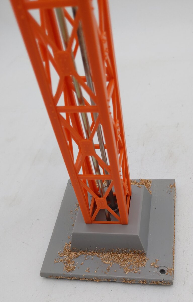 Lionel Assorted O Gauge Signal, Search light, and Crossing Gate [3] EX/Box