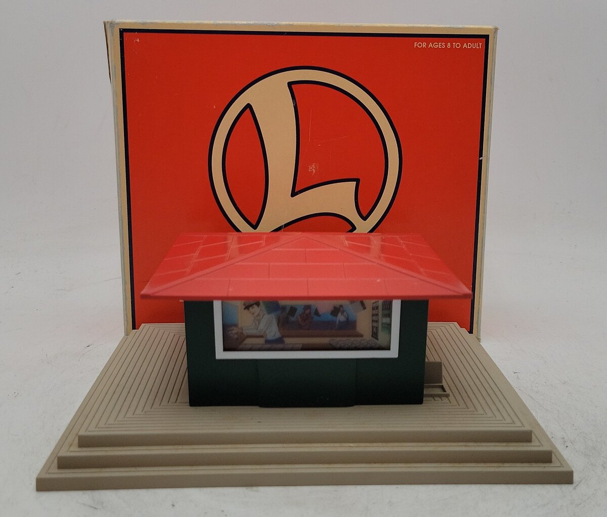 Lionel 6-12961 No. 114 Lionel News Newsstand With Diesel Horn EX/Box