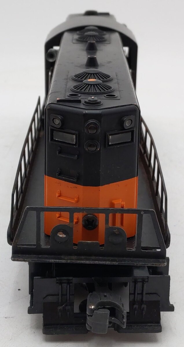 Lionel 2338 Vintage O Gauge Milwaukee Road Powered GP-7 Diesel Locomotive VG