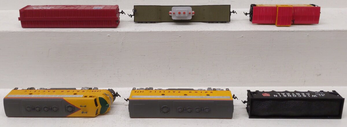 Bachmann 01103 HO Pioneer E-Z Track System Silver Series Train Set EX/Box