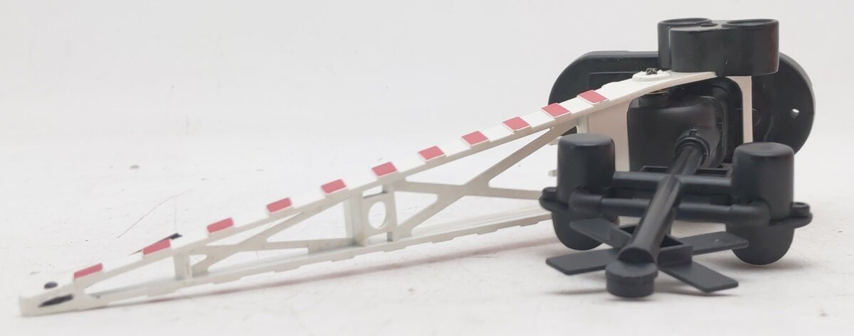 Lionel 6-22946 O Gauge Automatic Crossing Gate EX/Box