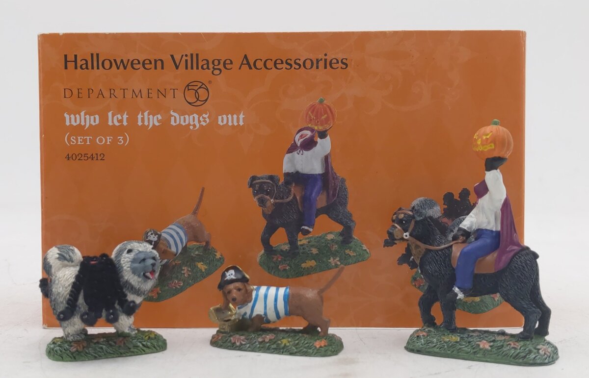 Dept 56 4025412 Halloween Village Accessories "Who Let The Dogs Out" (Set Of 3) EX/Box