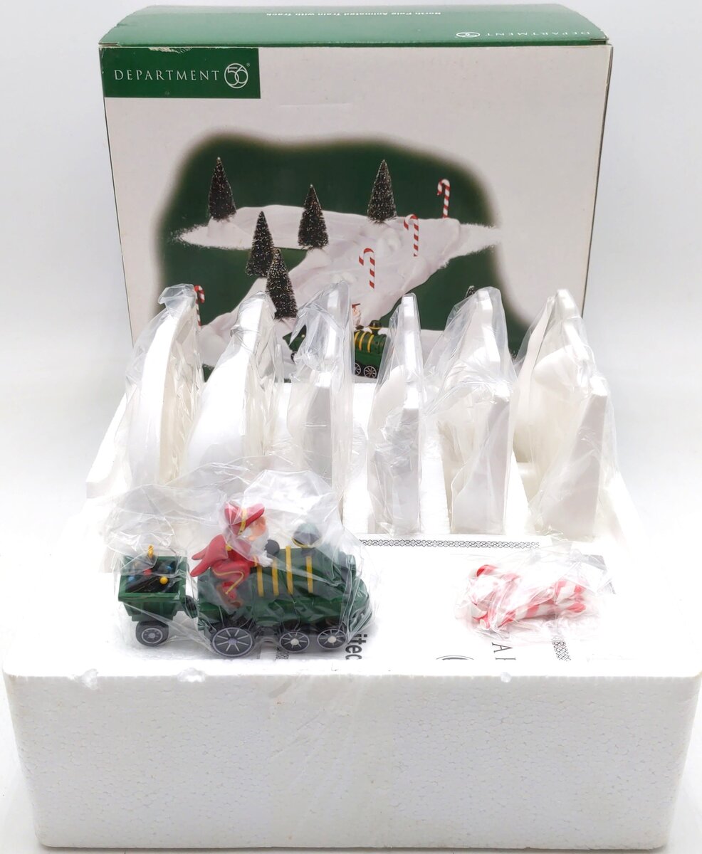 Dept 56 56.53030 North Pole Animated Train With Track (Set of 7) NIB