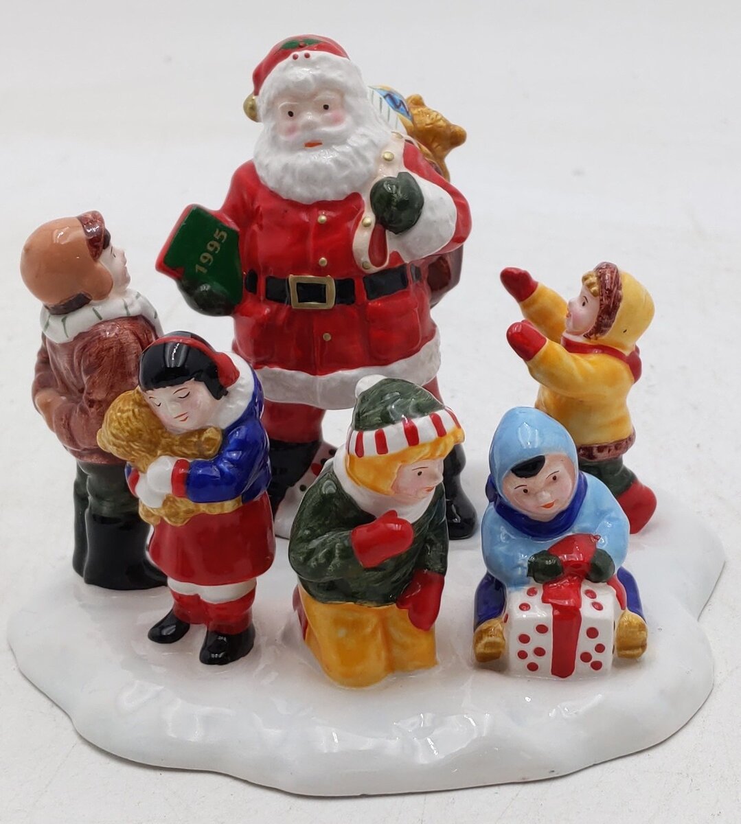 Dept 56 5477-1 The Original Snow Village Santa Comes To Town 1995 LN/Box