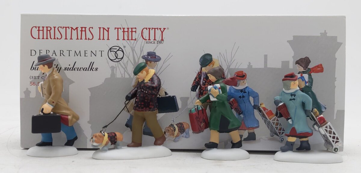 Dept 56 56.58955 " Christmas in The City " Busy City Sidewalks (Set of 4) EX/Box