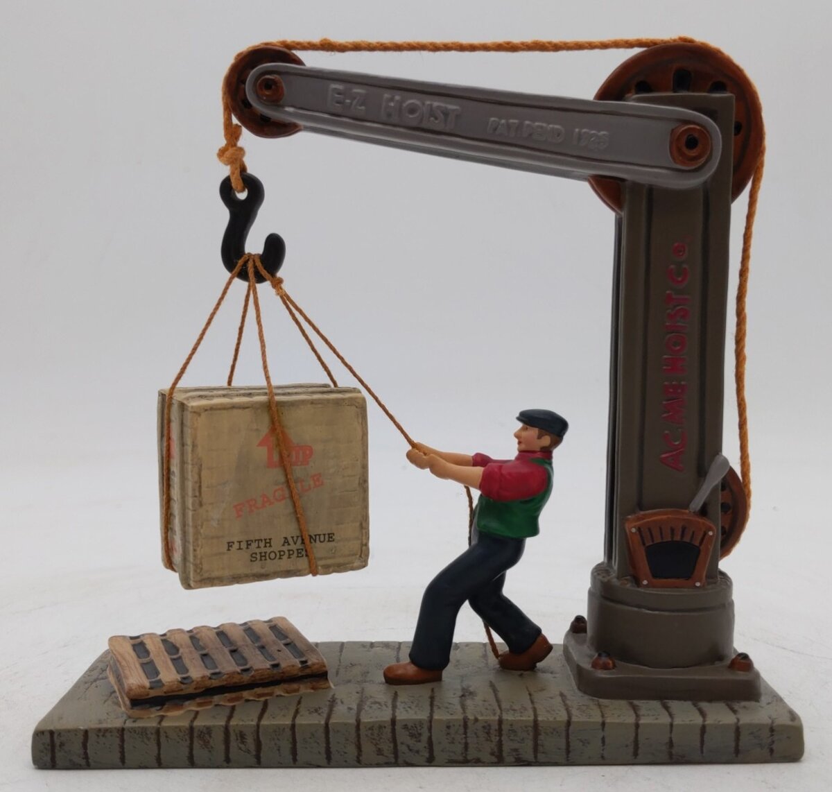 Dept 56 56.59462 Dockside Stevedore LN/Box
