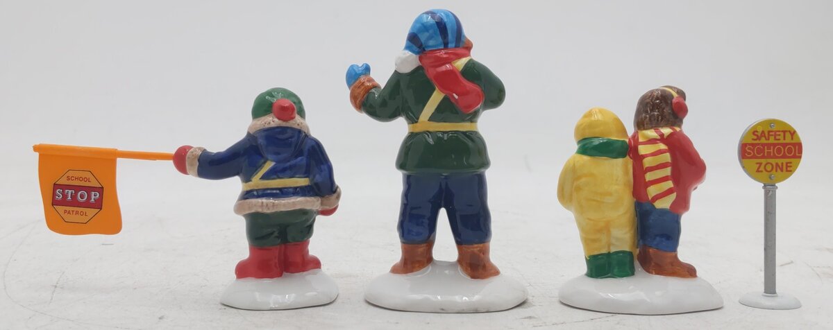 Dept 56 5449-6 Snow village 