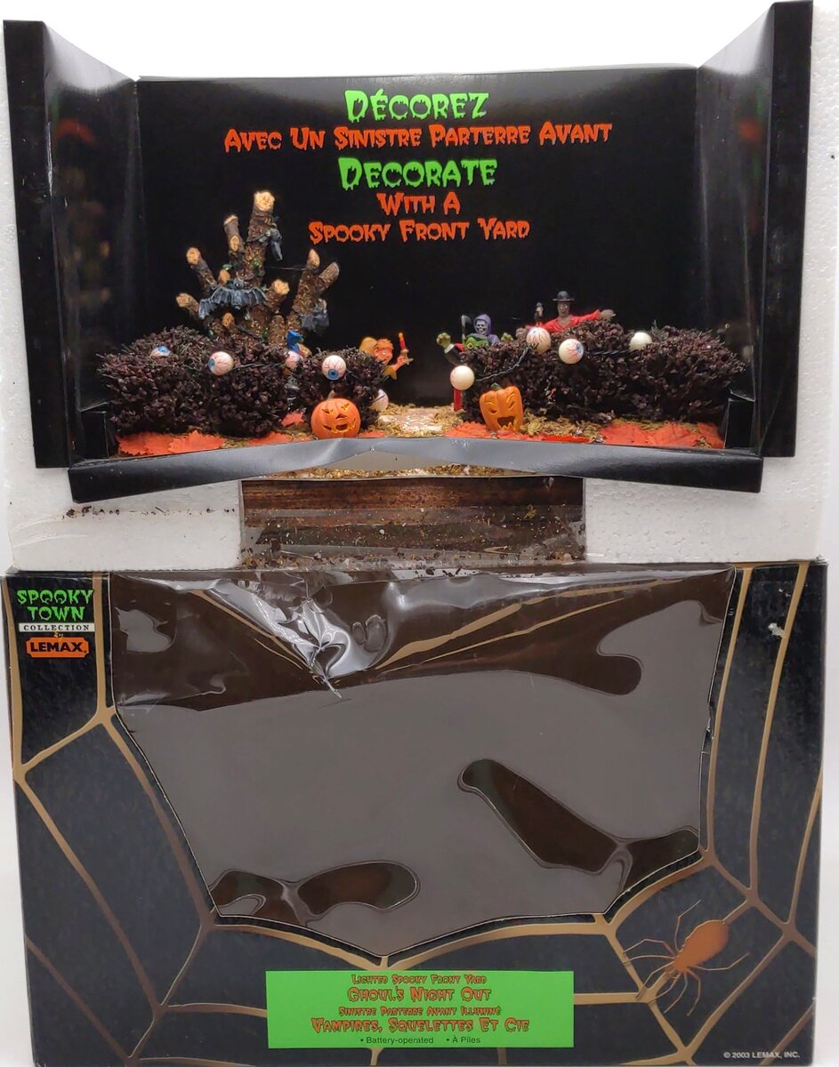 Lemax 348899A Spooky Town Lighted Spooky Front Yard Ghoul's Night Out EX/Box
