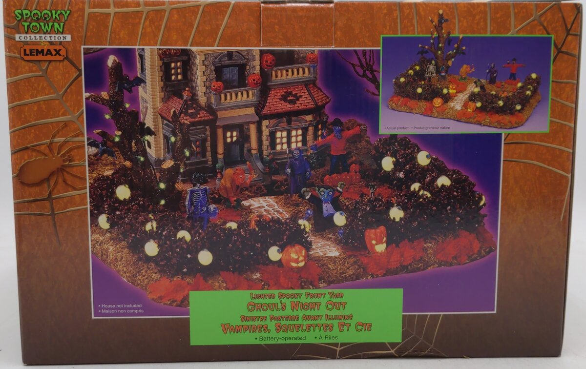 Lemax 348899A Spooky Town Lighted Spooky Front Yard Ghoul's Night Out EX/Box
