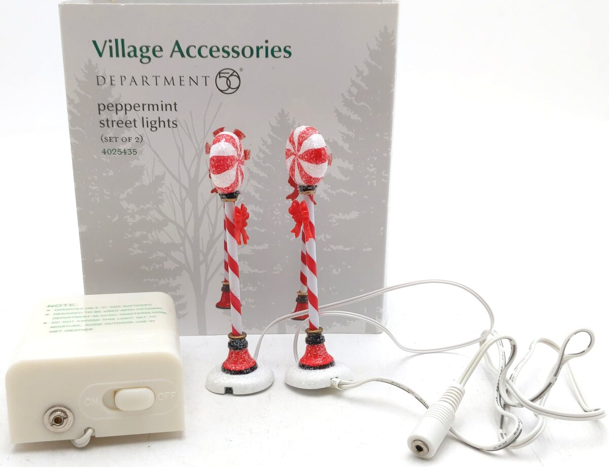 Dept 56 4025435 Peppermint Street Lights (Set of 2) LN/Box