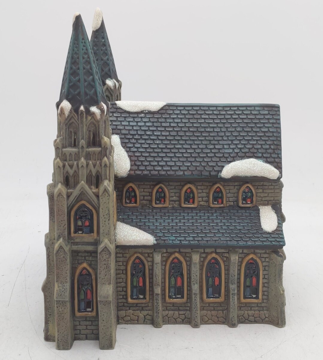 Holiday Time P054OF-1 Village collectables Lighted Church EX/Box